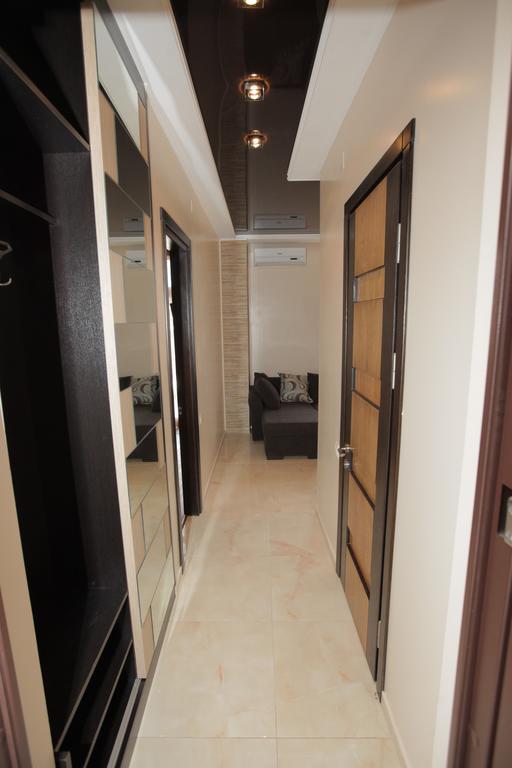 Apartment With Summer Terrace Batumi Zimmer foto